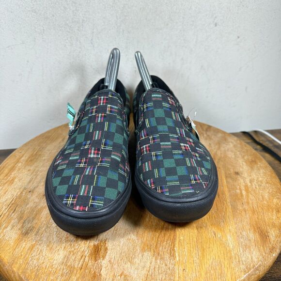 Vans Comfycush Slip On‎ Plaid Green Sneaker Shoes Women’s Size 7.5 - Picture 2 of 9